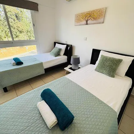 Hesperides Garden - Sunny 2br With Large Balcony, Pool,