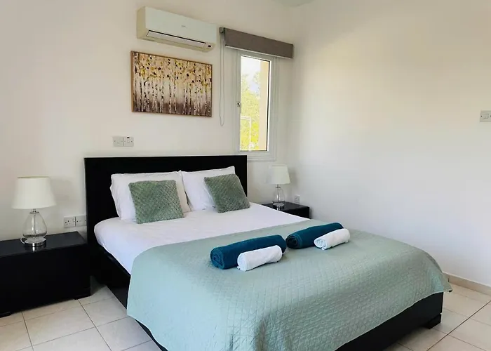 Winter Deal! 2br Hesperides - Heated, Large Balcony, Well Connected, Work Friendly Lejlighed Paphos